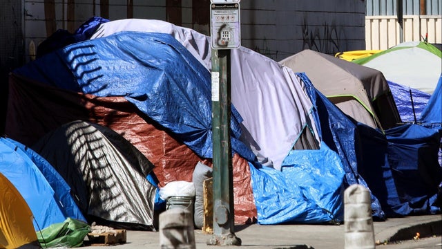 cbsn-fusion-homelessness-on-the-rise-in-america-thumbnail5bf3