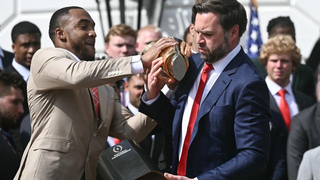 cbsn-fusion-vance-drops-championship-trophy-ohio-state-football-white-house-visit-thumbnail.jpg 