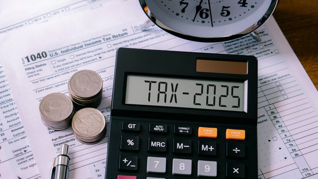 Form 4868 automatic filing extension for federal income taxes. Income tax return filing deadline, delay and penalty concept. 