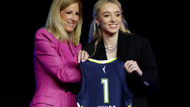 NCAA UConn Basketball 