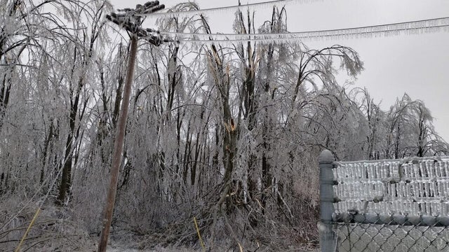 ice-storm-from-9and10.jpg 