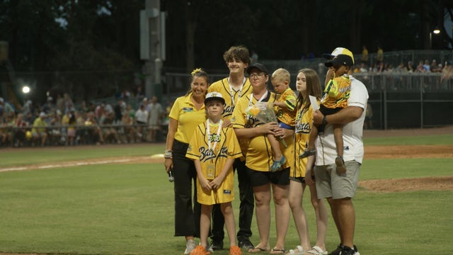 ot-savannahbananas.jpg 