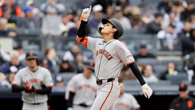 yankees-giants-jung-hoo-lee.jpg 